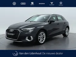 Grijs Gebruikt 2022 Audi A3 Sportback Advanced Hatchback | € 26.750 (Eerlijke prijs)