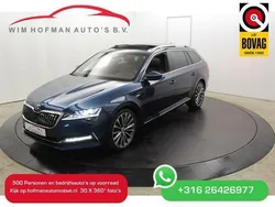 Blauw, metallic lak Gebruikt 2020 Skoda Superb LAURIN & KLEMENT Stationwagen | € 27.940 (Eerlijke prijs)