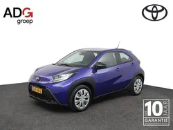 Blauw Gebruikt 2024 Toyota Aygo Play Hatchback | € 18.450 (Eerlijke prijs)