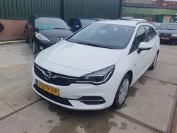 Wit Gebruikt 2020 Opel Astra Business Stationwagen | € 9.945 (Eerlijke prijs)