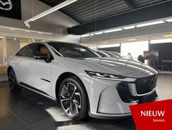 Nieuw 2025 Mazda 6e Takumi-Line Sedan | € 44.500 (Goede deal)