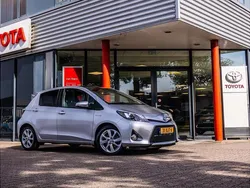 Grijs Gebruikt 2012 Toyota Yaris Hybrid Hatchback | € 11.745 (Duur)