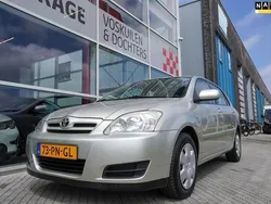 Grijs Gebruikt 2004 Toyota Corolla Terra Hatchback | € 5.250 (Eerlijke prijs)
