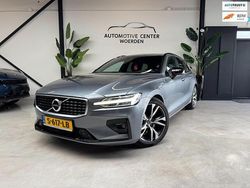 Grijs Gebruikt 2020 Volvo V60 R-Design Stationwagen | € 30.999 (Goede deal)