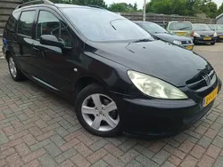 Zwart Gebruikt 2002 Peugeot 307 Stationwagen | € 999 (Eerlijke prijs)