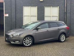 Grijs Gebruikt 2016 Ford Focus Titanium Stationwagen | € 5.250 (Goede deal)