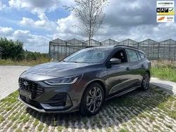Grijs Gebruikt 2023 Ford Focus ST-Line X Stationwagen | € 21.499 (Super prijs)