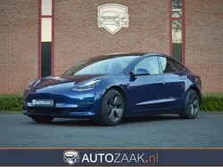 Blauw Gebruikt 2020 Tesla Model 3 Long Range Sedan | € 29.950 (Duur)