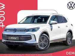 Wit Nieuw 2025 VW Tiguan Edition SUV | € 51.755 (Goede deal)