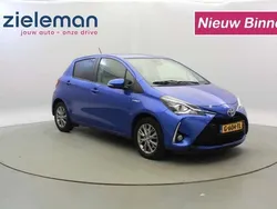 Blauw Gebruikt 2019 Toyota Yaris Hybrid Hatchback | € 13.845 (Goede deal)
