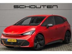 Rood (metallic) Gebruikt 2022 Cupra Born Hatchback | € 22.900 (Super prijs)