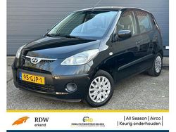 Zwart (metallic) Gebruikt 2008 Hyundai i10 Dynamiq Hatchback | € 3.845 (Eerlijke prijs)
