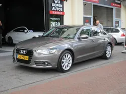Grijs Gebruikt 2012 Audi A6 Business Sedan | € 9.450 (Super prijs)