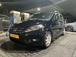 Zwart Gebruikt 2009 Honda FR-V Trend MPV | € 6.500 (Duur)