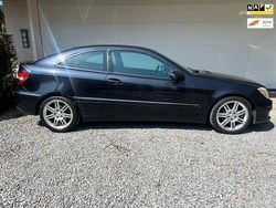 Zwart Gebruikt 2010 Mercedes CLC230 Hatchback | € 7.850