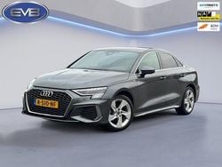 Grijs (metallic) Gebruikt 2022 Audi A3 S-Line Sedan | € 19.900 (Super prijs)