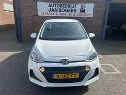 Wit Gebruikt 2017 Hyundai i10 Comfort Hatchback | € 7.850 (Iets duurder)