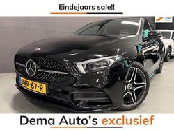 Zwart Gebruikt 2022 Mercedes A250 AMG line Sedan | € 32.950 (Eerlijke prijs)