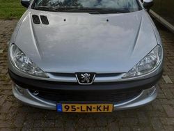 Gebruikt 2003 Peugeot 206 CC Cabriolet | € 799