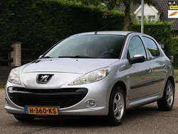 Grijs Gebruikt 2009 Peugeot 206+ Hatchback | € 2.195 (Eerlijke prijs)
