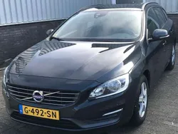 Zwart Gebruikt 2015 Volvo V60 Kinetic Stationwagen | € 10.000 (Eerlijke prijs)