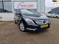 Zwart Gebruikt 2012 Mercedes B180 Ambition MPV | € 6.750 (Eerlijke prijs)