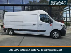 Wit Gebruikt 2023 Renault Master Van | € 25.750 (Eerlijke prijs)