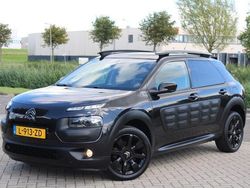 Zwart Gebruikt 2015 Citroën C4 Cactus PureTech Hatchback | € 7.950 (Eerlijke prijs)