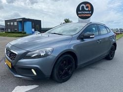 Gebruikt 2014 Volvo V40 CC Momentum Stationwagen | € 4.150