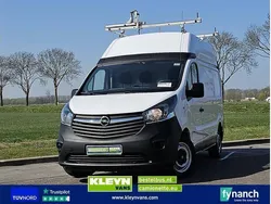 Wit Gebruikt 2015 Opel Vivaro Van | € 7.950 (Goede deal)