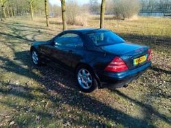 Gebruikt 1998 Mercedes SLK230 Cabriolet | € 3.399 (Eerlijke prijs)