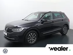 Zwart Gebruikt 2021 VW Tiguan Active SUV | € 28.940 (Eerlijke prijs)