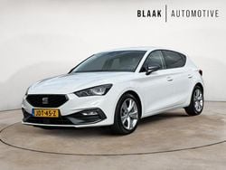 Wit Gebruikt 2022 Seat Leon FR Hatchback | € 22.285 (Super prijs)
