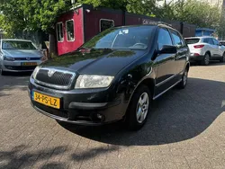 Zwart Gebruikt 2004 Skoda Fabia Elegance Stationwagen | € 1.499 (Eerlijke prijs)