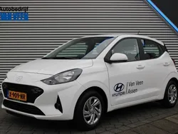 Wit Gebruikt 2024 Hyundai i10 Comfort Hatchback | € 17.190 (Eerlijke prijs)