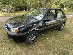 Zwart Gebruikt 2002 Ford Fiesta Hatchback | € 975 (Eerlijke prijs)