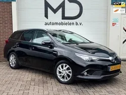 Zwart Gebruikt 2015 Toyota Auris Touring Sports Stationwagen | € 9.900 (Eerlijke prijs)