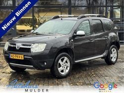 Zwart Gebruikt 2011 Dacia Duster Lauréate SUV | € 3.845 (Eerlijke prijs)