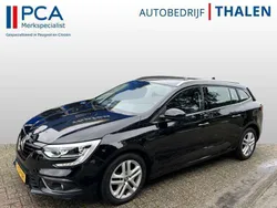 Zwart, metallic lak Gebruikt 2018 Renault Mégane GrandTour LIMITED Stationwagen | € 16.500 (Eerlijke prijs)