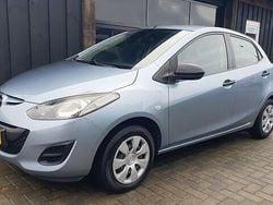 Blauw Gebruikt 2012 Mazda 2 Hatchback | € 1.495 (Goede deal)