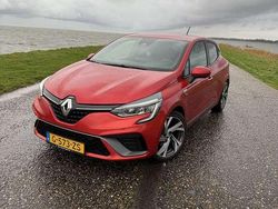 Rood Gebruikt 2020 Renault Clio V R.S. Hatchback | € 11.000 (Iets duurder)