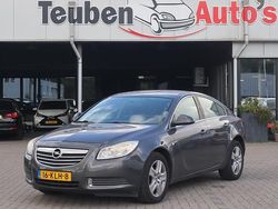Grijs Gebruikt 2010 Opel Insignia Edition Hatchback | € 2.985 (Eerlijke prijs)