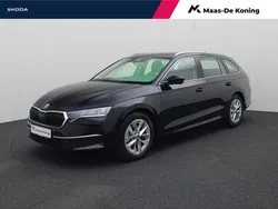 Zwart Gebruikt 2025 Skoda Octavia Selection Stationwagen | € 38.880 (Duur)