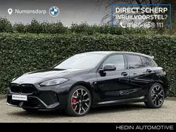 Zwart Gebruikt 2024 BMW 120 Shadowline Hatchback | € 42.895
