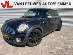 Zwart, metallic lak Gebruikt 2008 Mini Cooper Hatchback | € 4.448 (Super prijs)