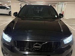 Gebruikt 2022 Volvo XC40 R-Design SUV | € 32.500