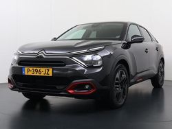 Zwart Gebruikt 2022 Citroën C4 PureTech SUV | € 22.920 (Iets duurder)