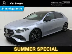 Grijs Gebruikt 2024 Mercedes A180 AMG line Hatchback | € 37.945 (Duur)