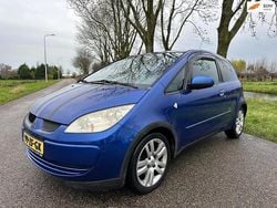 Blauw (metallic) Gebruikt 2008 Mitsubishi Colt Hatchback | € 1.250 (Eerlijke prijs)