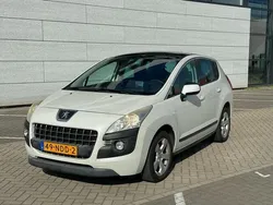 Wit Gebruikt 2010 Peugeot 3008 MPV | € 3.977 (Eerlijke prijs)